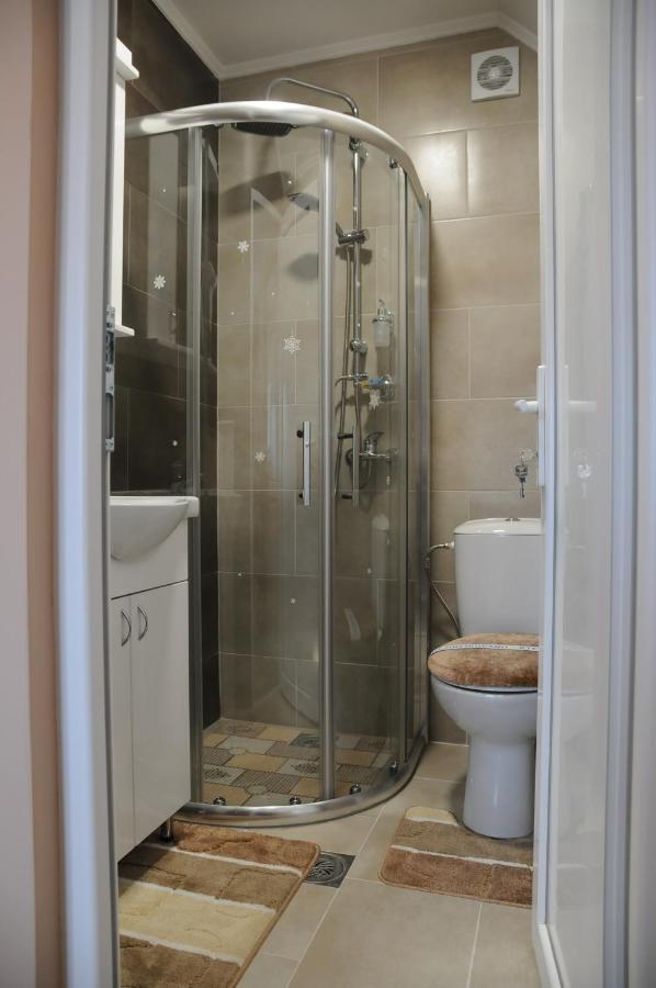 Favorit Apartments Čačak Zewnętrze zdjęcie