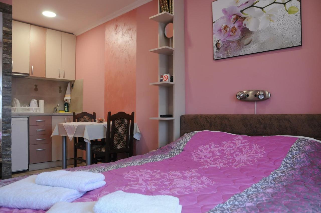 Favorit Apartments Čačak Zewnętrze zdjęcie